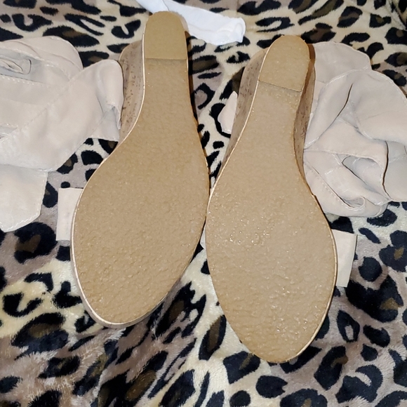 New 2 Pairs of Wedge sandals ribbon wrap up - Picture 4 of 4